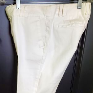 BANANA REPUBLIC WHITE PANTS